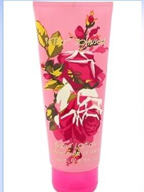 Betsey Johnson 148461  Body Lotion 6.7 oz